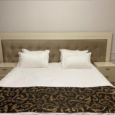 Gold Boutique Hotel Αλμάτι Εξωτερικό φωτογραφία