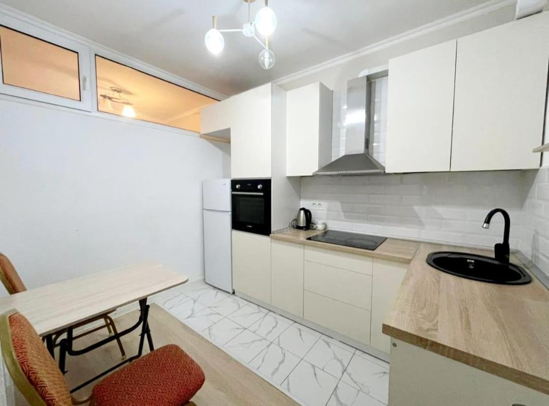 Gold Boutique Hotel Αλμάτι Εξωτερικό φωτογραφία
